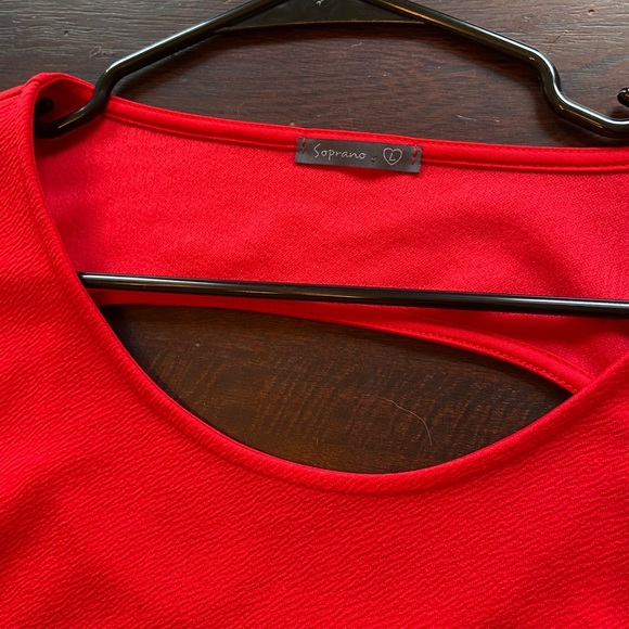 Dress - Picture 3 of 3